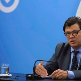 El ministro de Trabajo nacional dijo que si la inflación le gana a los salarios reabrirá Paritarias