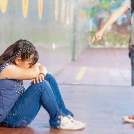 Denuncia penal en La Plata por bullying contra un alumno, sus padres y autoridades escolares
