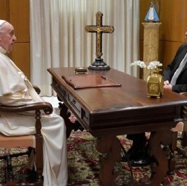 El presidente Fernández fue recibido por el Papa Francisco en el Vaticano