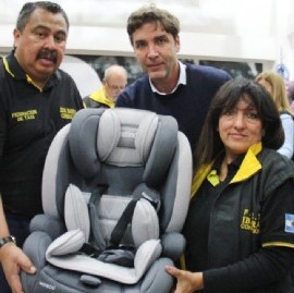 Taxis de CABA tendrán sillitas infantiles para que niños y niñas viajen seguros