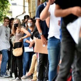 Comparada con igual período de 2021, bajó la tasa de desocupación en nuestro país